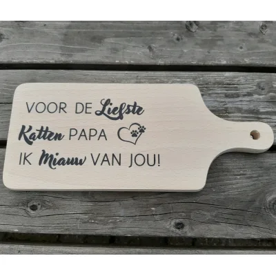 Borrelplank Kattenpapa – Houten borrelplank met tekst “Ik miauw van jou” – Cadeau voor kattenliefhebber