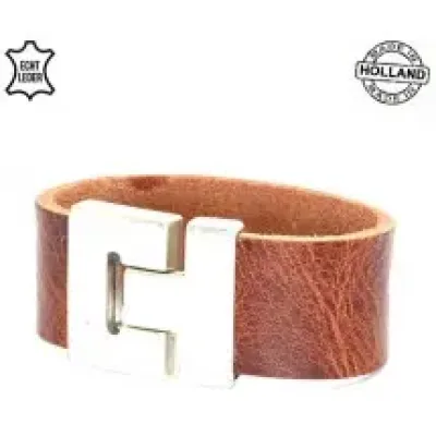 Lederen heren armband met grote magnetische haaksluiting bruin