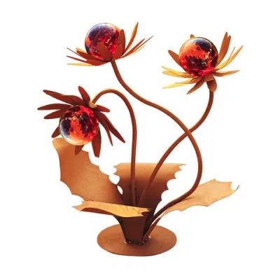 Decoratieve bloem madelief voorzien van drie glazen bloemen, roest design