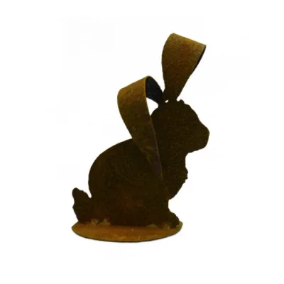 Schattig klein konijntje met gebogen grote oren, op plaat, roest design