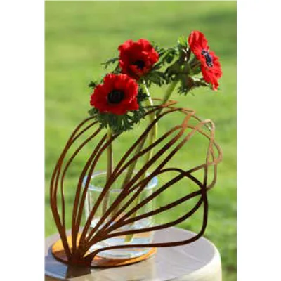 Rond licht gebogen blad op ronde plaat, roest design