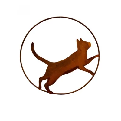 Kat lopend in ring, om op te hangen, roest design