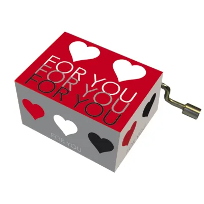 Muziekdoosje verjaardag rode hartjes FOR YOU en melodie Happy Birthday