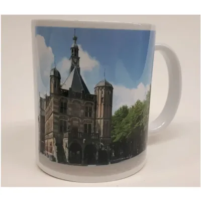 Deventer mok met afbeelding van de Waag op de Brink